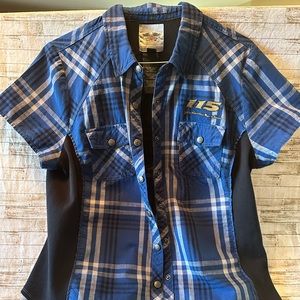 Women’s shirt sleeved casual shirt with embroidered Harley Davidson insignias